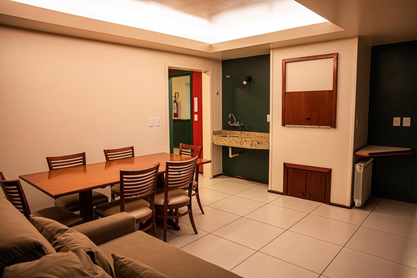 Quarto Familiar com Casa de Banho Privativa