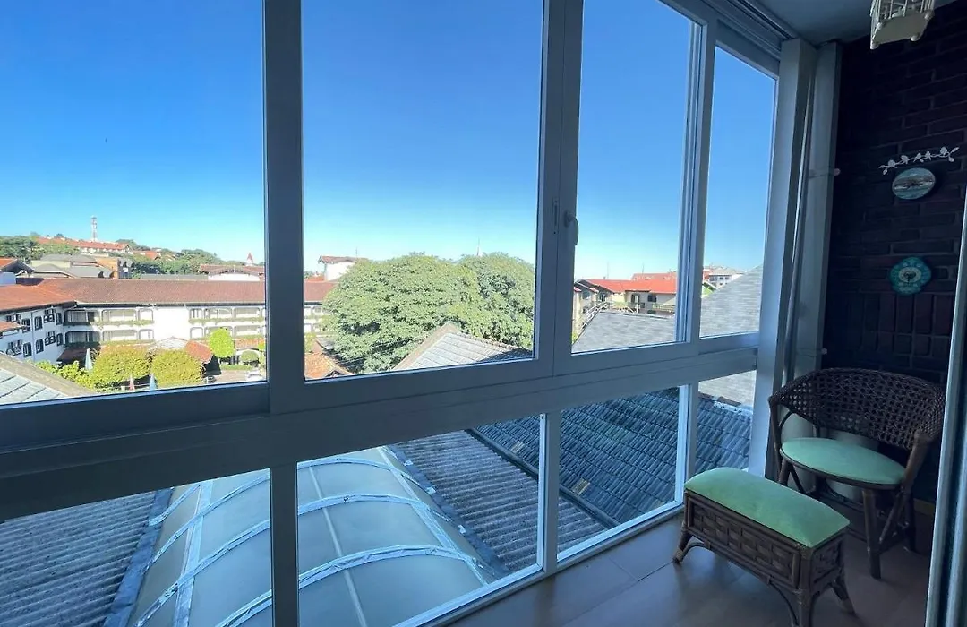 Apartamento no centro de Gramado 200 Metros da Rua coberta-1
