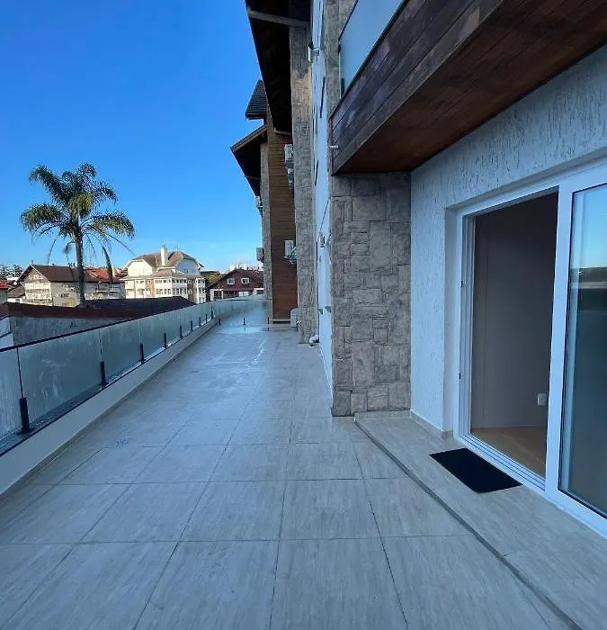 Apartamento espetacular, 2 suítes, a 30m da Rua Coberta-1