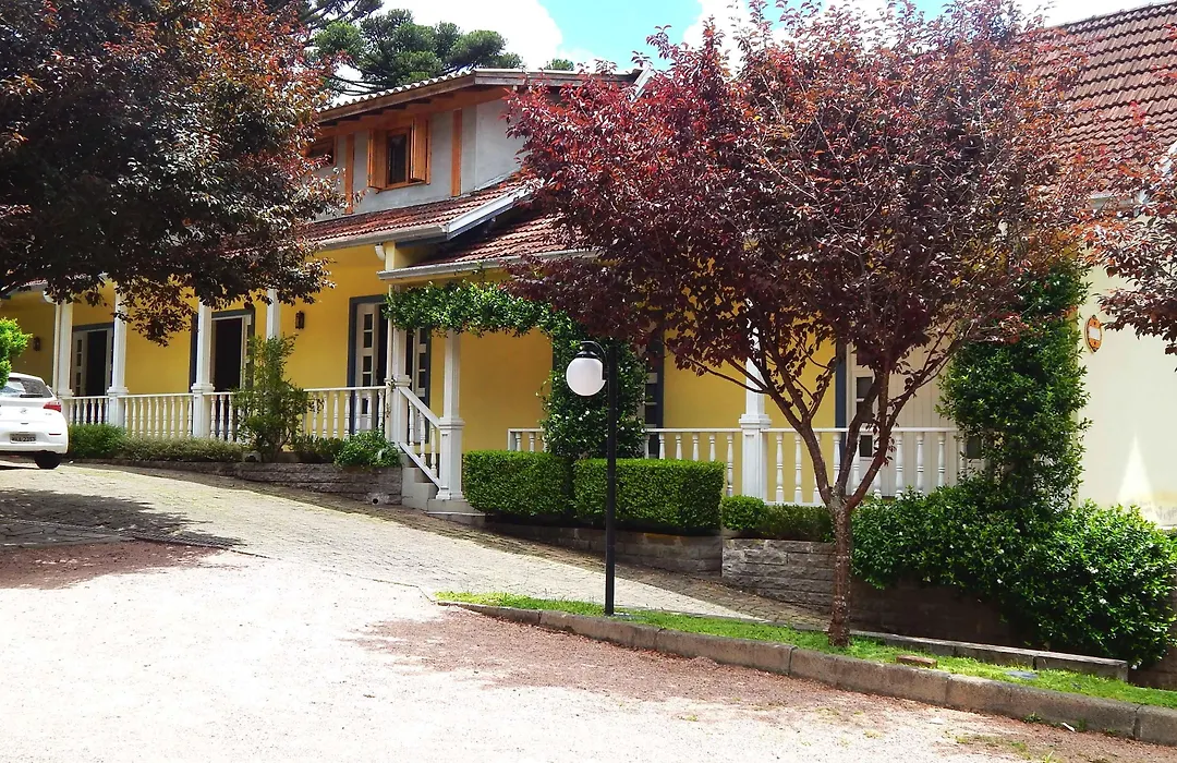 Apartamentos Sulla Collina Centro de Gramado localizado próximo da rua Coberta-1