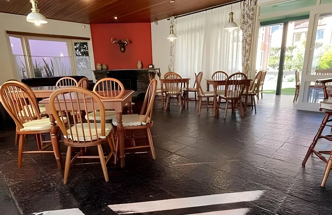 Apartamento c/LAREIRA CONDOMÍNIO, próx LAGO NEGRO-1