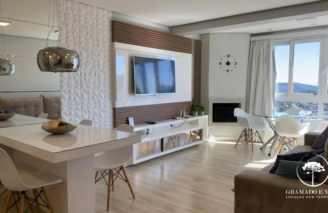Apt Novo Moderno e Completo! 250 mt rua coberta no centro de Gramado!-1