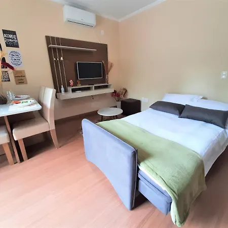 Apartamento Refúgio do Ipê em Gramado - Próximo ao Lago Negro-2