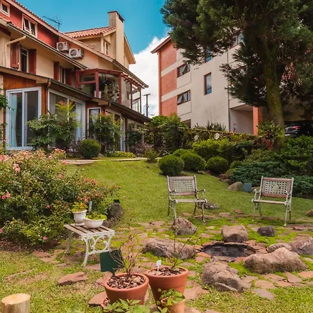 Suites Refugio Do Vale-3
