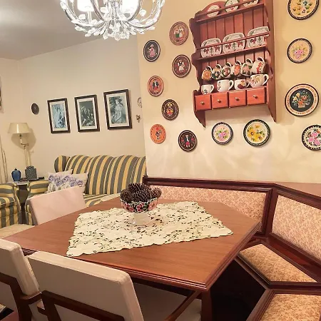 Apartamento no centro de Gramado 200 Metros da Rua coberta-3