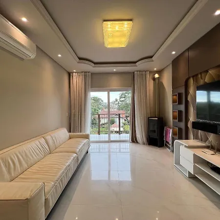 Casa de Pedra 303A - 2 suítes com piscina Gramado-3
