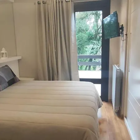 Lindo apartamento em Gramado - Venha descansar na maravilhosa Serra Gaúcha Condomínio Knorr Ville-2