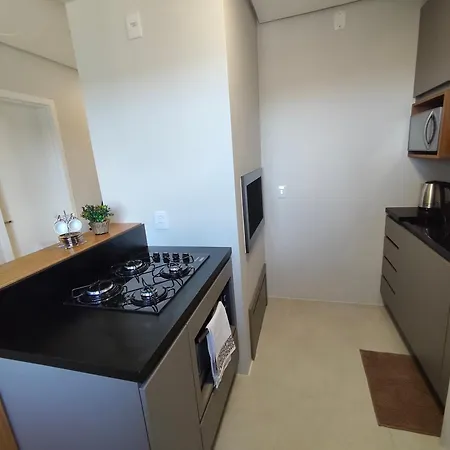 Apartamento de temporada em Gramado com linda vista-2
