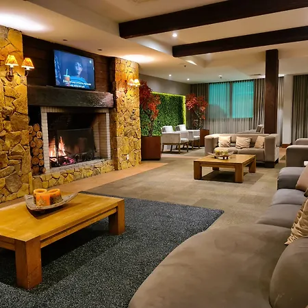 Sky Borges Hotel - Flats De Luxo No Centro De Gramado - Rs-2