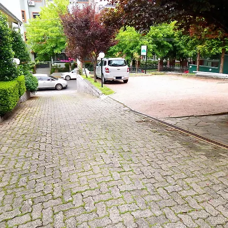 Apartamentos Sulla Collina Centro de Gramado localizado próximo da rua Coberta-3