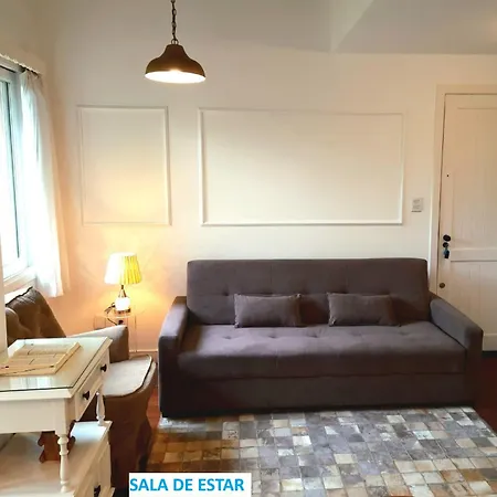 Apartamento Duplex, Climatizado, Próximo ao Lago-2