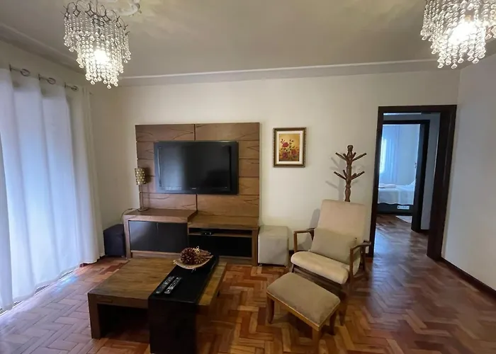 Apartamento para 9 pessoas - Blumenhaus 201 - uma quadra da Rua Coberta!