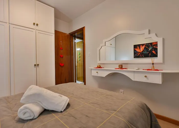 Duplex confortável pertinho do Mini Mundo