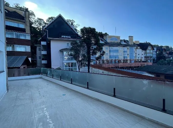 Apartamento espetacular, 2 suítes, a 30m da Rua Coberta Gramado
