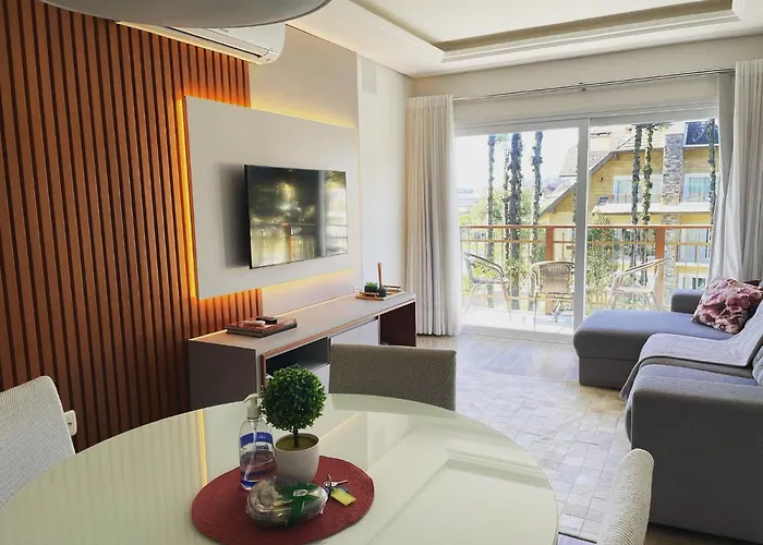 Excelente apartamento em Gramado/RS no Condomínio Casa de Pedra
