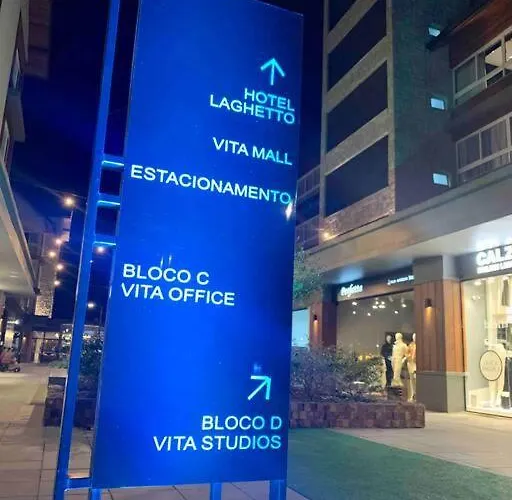 Gramado Centro ao lado das compras e Rua Coberta Vita