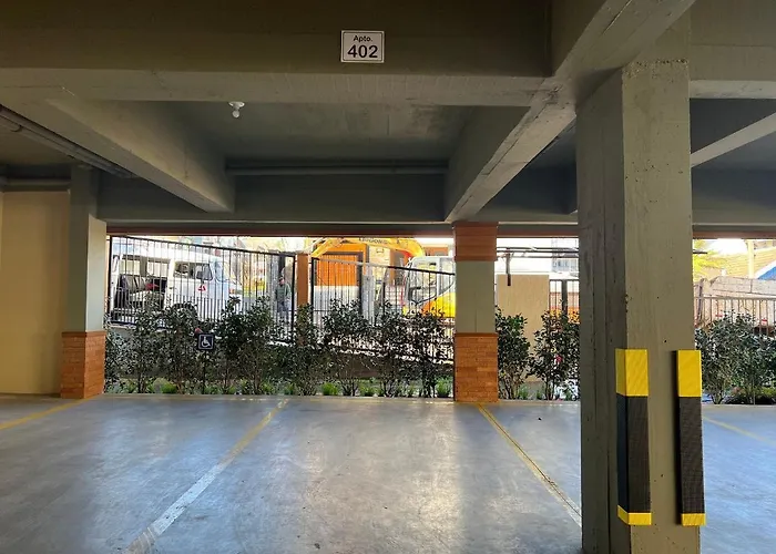 Castilhos 402 - A 300 metros Rua Coberta
