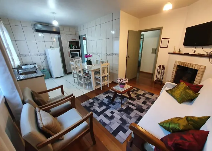 Apartamento a DUAS quadras do Centropai