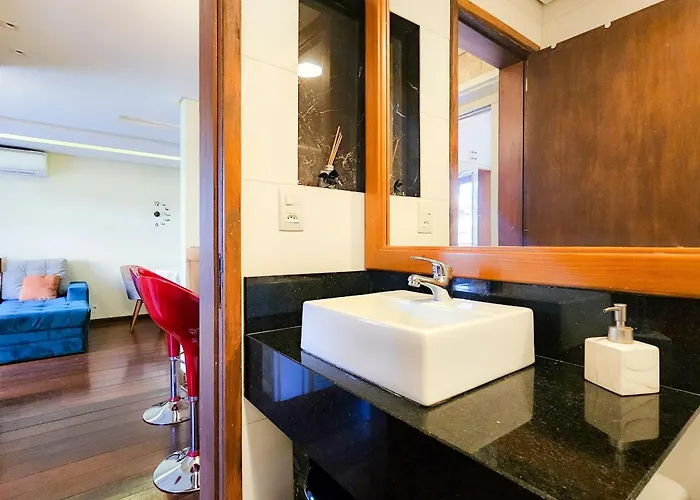 Saint Moritz 206 A 2 Quadras Da Rua Coberta Apartamento Gramado
