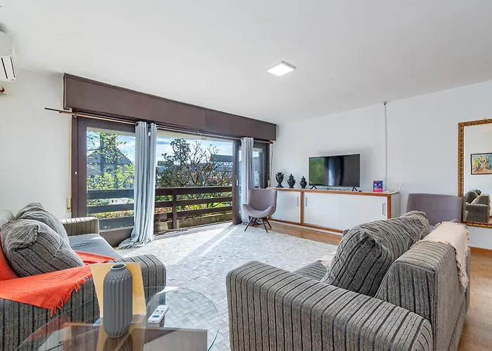 3 Quartos na Mais Incrível Localização de Gramado