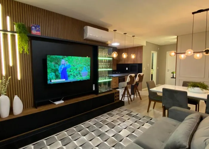 Apartamento locação de temporada Luxo Gramado no Centro!
