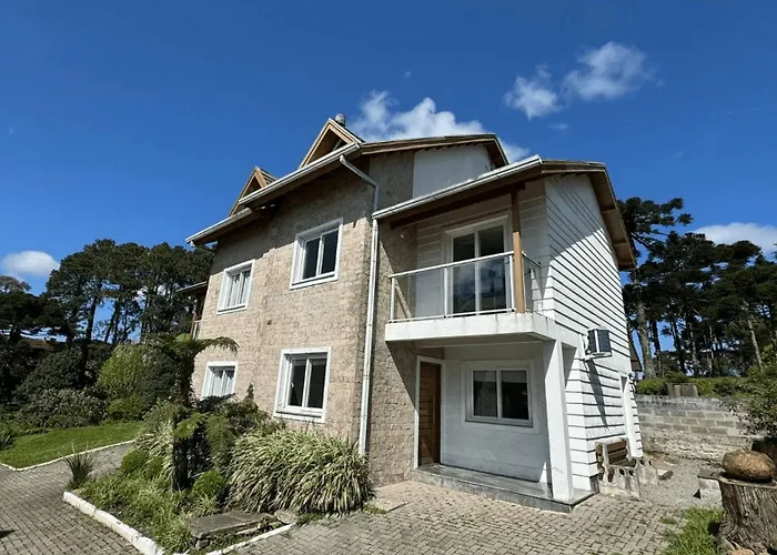 Casa De 03 Andares 2 Minutos Da Rua Coberta No Centro De Gramado Vila
