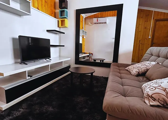 Apartamento No Centro De Gramado, 700 M Da Rua Coberta