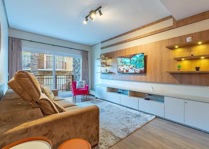 Apto Lindo e Completo com piscina e jacuzzi